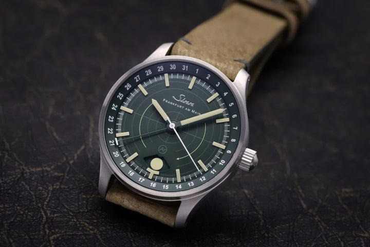 SINN 308 Hunting watch  (308.010-L)