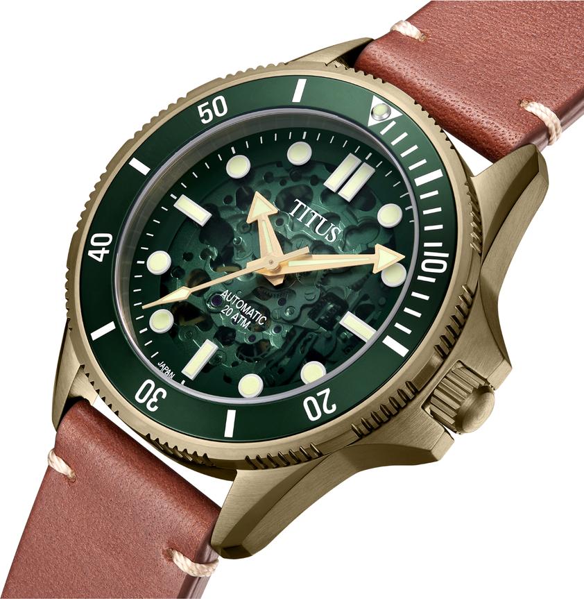 Valor三針自動機械鏤空皮革腕錶 (W06-03296-005)