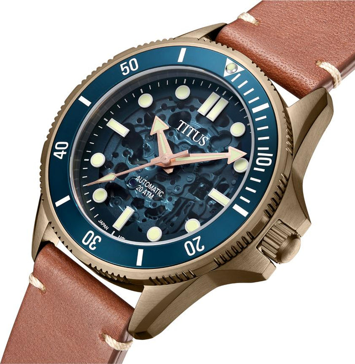 Valor三針自動機械鏤空皮革腕錶 (W06-03296-006)