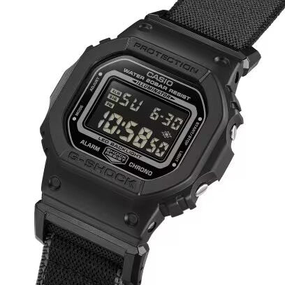 CASIO G-SHOCK (DW-5600MNC-1)
