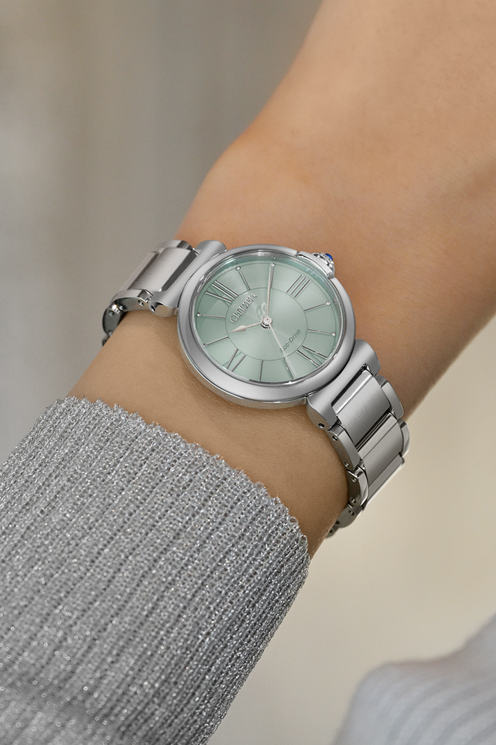 Citizen L Collection (EM1070-83L)
