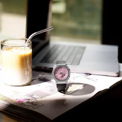 CASIO G-SHOCK (GM-S2110SR-1A)