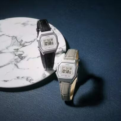 CASIO Vintage (LA680WEL-8A2)