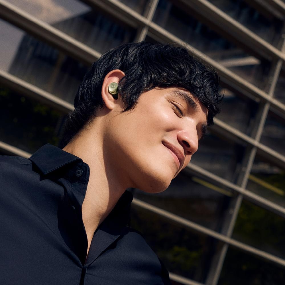 Sennheiser MOMENTUM True Wireless 4 earphone - Gold (Retail price: $2000)