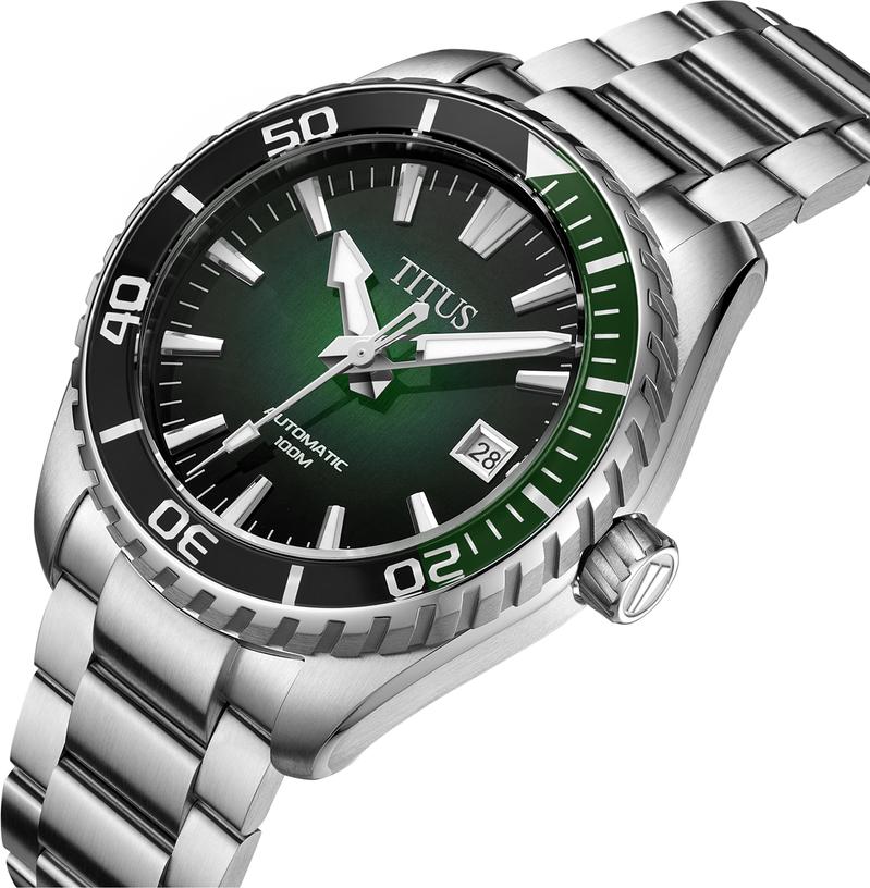 Saber 3 Hands Date Automatic Stainless Steel Watch W06-03423-002