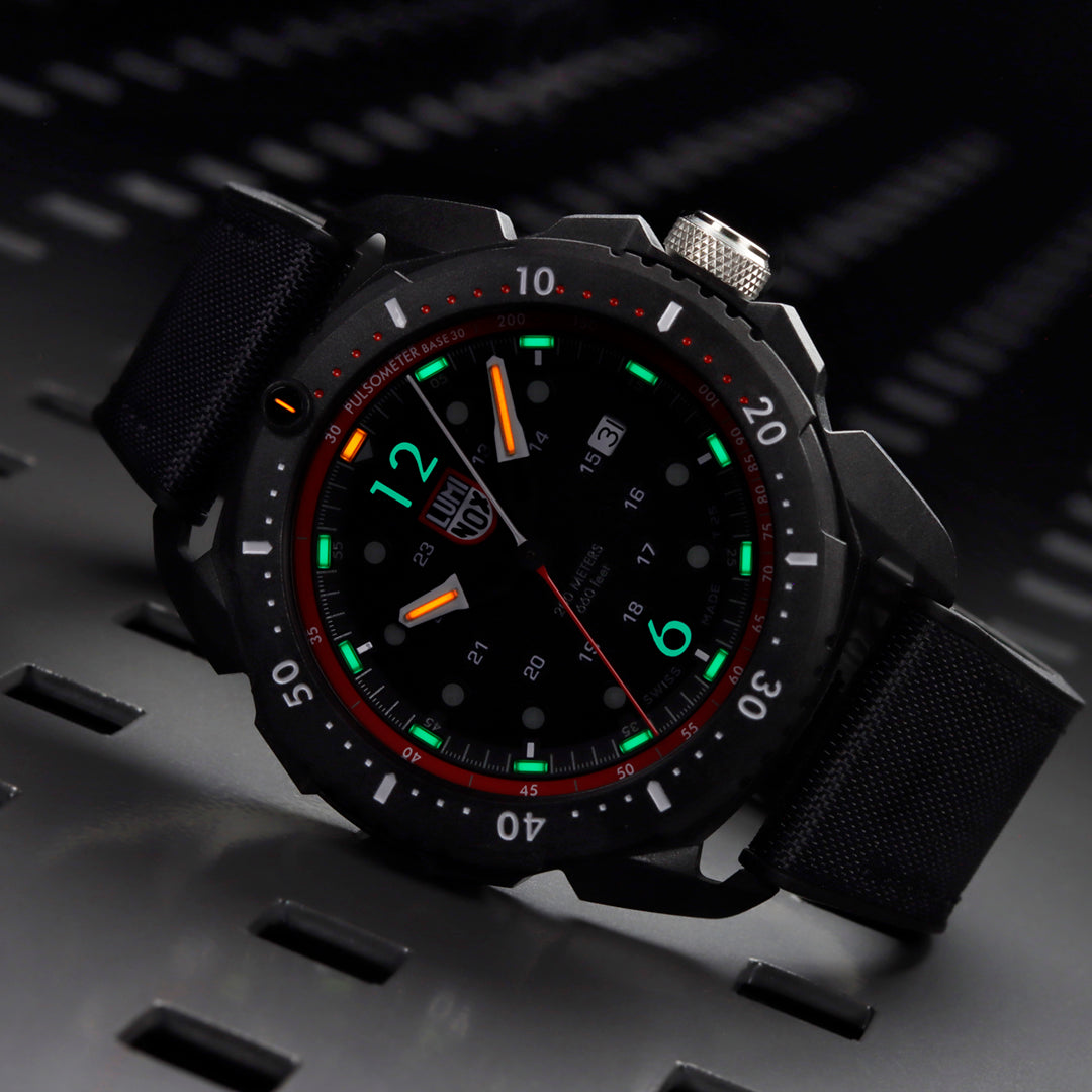 Luminox ICE-SAR – City Chain Hong Kong