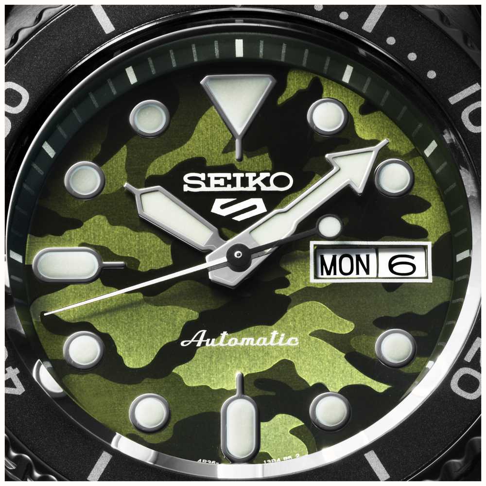 Seiko 5 Sports (SRPJ37K1)